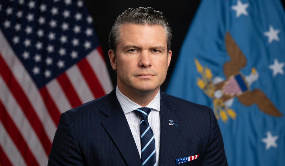 Official portrait of US Defence Secretary Pete Hegseth.