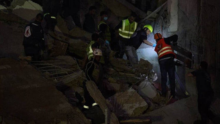 Hezbollah Announces Up to $14,000 in Aid for Lebanese Families Whose Homes Were Destroyed Damaged buildings in Beirut following Israeli attacks in Lebanon