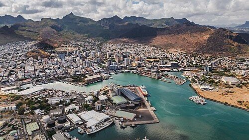 Mauritius Extends Curfew as Unrest Over Water Shortages and Police Shooting Intensifies Mauritius_port_louis