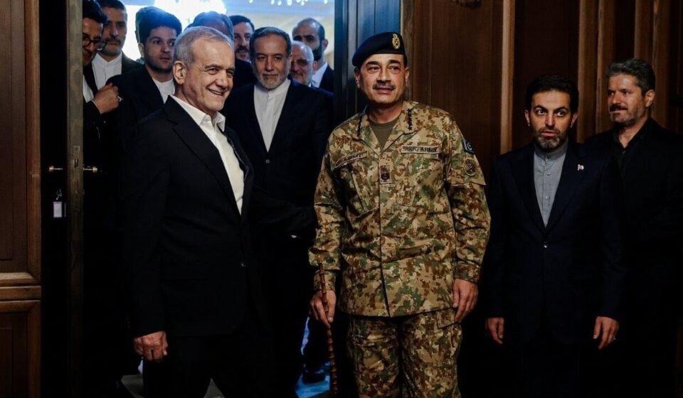 Asim Munir Set to Visit Tehran as Pakistan Steps Up US-Iran Mediation Pakistan Army Chief Asim Munir meeting Iranian President Masoud Pezeshkian in Tehran.