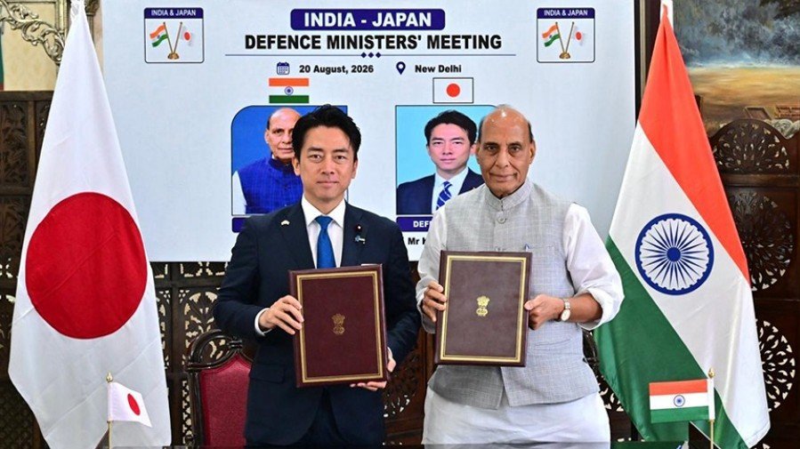 Rajnath Singh and Shinjiro Koizumi during bilateral discussions on India–Japan defence cooperation at the Cebu security summit.