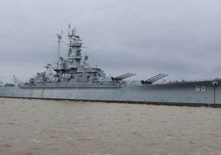 Us war ship